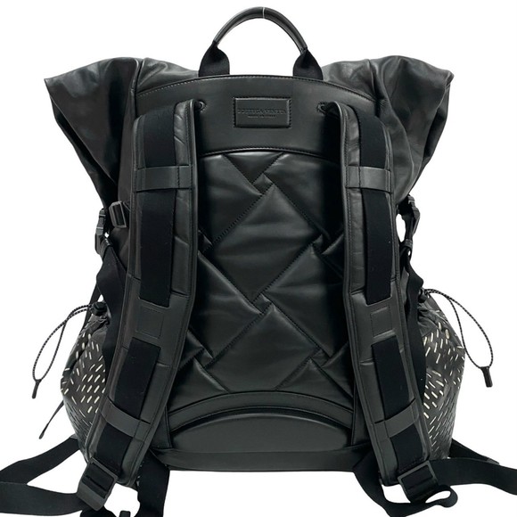 chanel white leather backpack Chanel 25 Medium Backpack - White